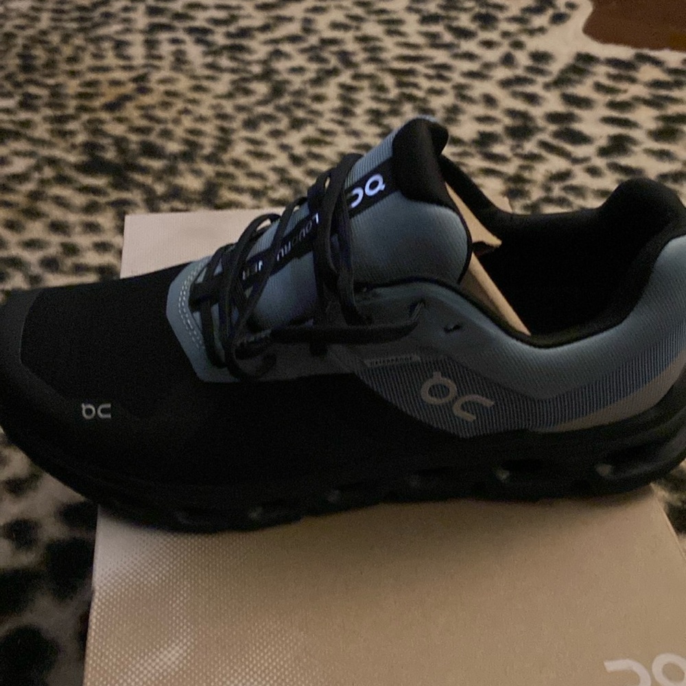 On Cloudrunner Waterproof  men’s 10.5
